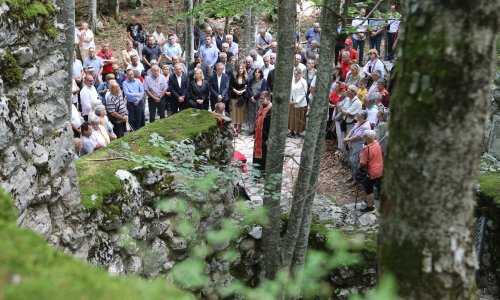 Komemoracija u Jadovnom: 'Srbi su organski sastavni dio hrvatskog društva'
