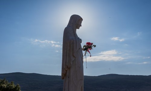 Obljetnica uz tisuće hodočasnika: 'Međugorje je za mnoge mjesto čuda koje se zove povratak'