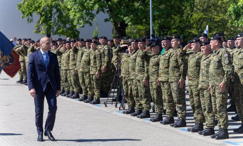 Anušić šalje vojsku u Pariz: 'Ne vidim nijedan suvisli razlog zbog kojeg bi Milanović to zabranio'