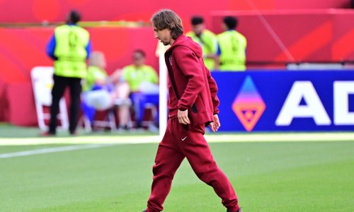Neobična situacija na ulasku u stadion; redari su zaustavili Modrića...