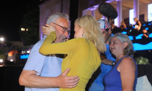 'Podigni tu veštu, sve će ti ispast!': Jelenu Rozgu do suza nasmijao očev zabrinuti komentar