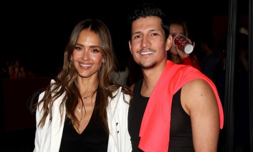 Jessica Alba blista u Italiji: pokazala zavidnu figuru i romantične prizore sa dečkom