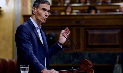 Španjolski premijer na udaru desnice: Optužuju ga da stvaranjem dijaspore kupuje glasove