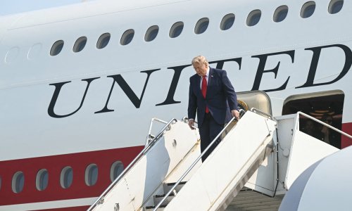 Za neke 'otvorena korupcija', za Trumpa uzbuđenje: Prvi put poletio zrakoplovom koji mu je poklonio Katar