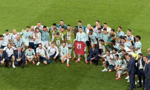 Portugal slavio, a onda je Ronaldo podigao dres koji je rasplakao navijače