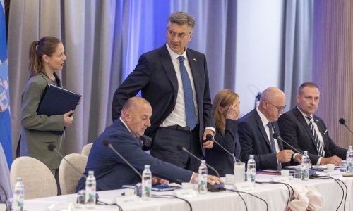 Plenković: Ravnomjerni regionalni razvoj jedna je od okosnica Vladine politike