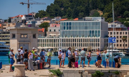 U splitskim lukama za vikend se očekuje 116.000 putnika: 'Spremni smo'