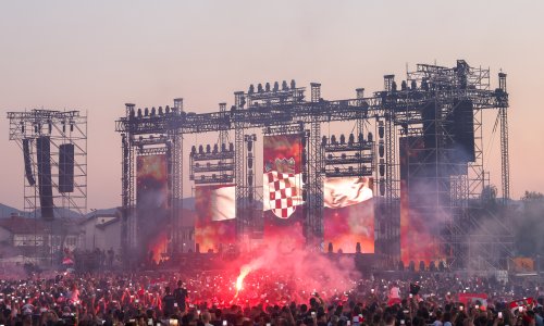 Kaos nakon koncerta Thompsona: 'Ljudi su hodali po autocesti'