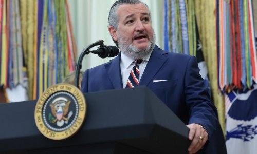 Američki senator Trumpu: 'Hvala što ste riješili taj smiješni crveni karton'