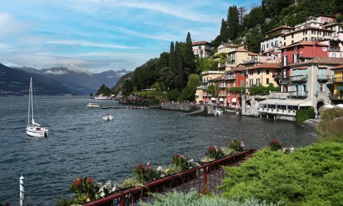 Dosta je bilo polugolih turista: Poznata talijanska destinacija uvodi kazne do 200 eura