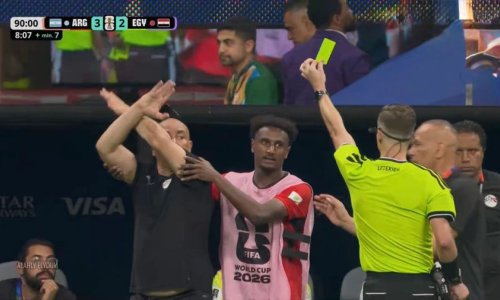 Ova gesta izbornika Egipta prema sucu protiv Argentine podigla FIFA-u na noge: Znate li što ona znači?