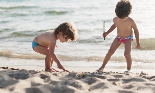 Fotografije s plaže mogu završiti u pogrešnim rukama: Pokrenuta kampanja za zaštitu djece