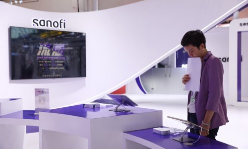 Francusku kompaniju cjepiva prozivaju da omalovažava konkurenciju: Mijenjaju komunikaciju
