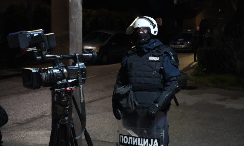 Nijemci pišu: Srpska policija na granici s Mađarskom uhitila ruske agente i spriječila napad?