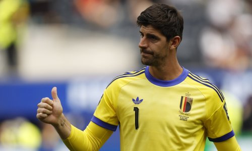 Ispao je belgijski tragičar, a Courtois je imao samo jednu poruku za njega
