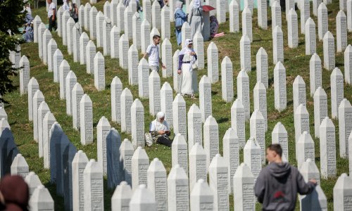 U Srebrenici pokopano još deset žrtava: 'Ne šaljemo poruku mržnje nego opomene'