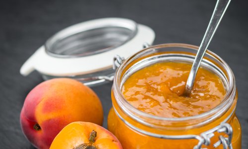 Miris ljeta u teglici: Pripremite savršenu domaću marmeladu od marelica bez imalo muke i stresa