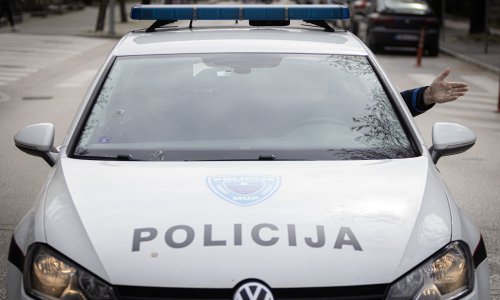 Ručna bomba pronađena ispred RTV Herceg-Bosne