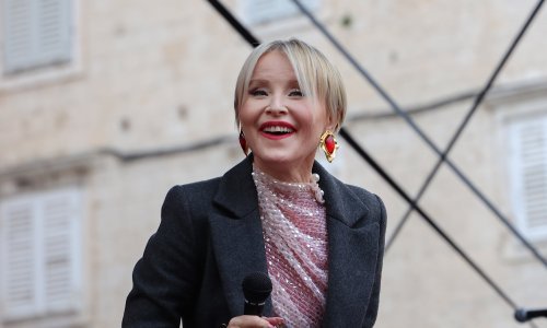 U nježnim tonovima: Danijela Martinović nosi savršen ljetni komplet