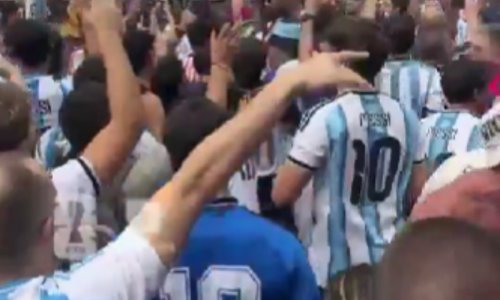 Pogledajte kako su Argentinci slavili ispadanje Francuske pa poslali poruku Englezima: 'Minuta šutnje za mrtve'