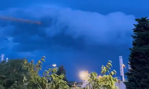 Nevrijeme zahvatilo Pulu i kreće se prema Dalmaciji, vatrogasci već imaju posla