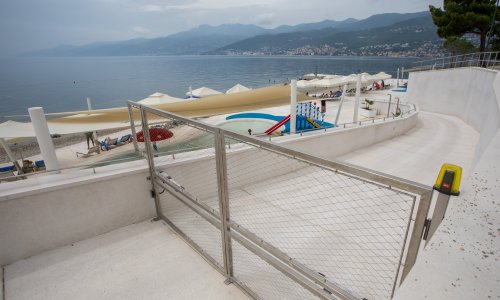 DORH potvrdio: Provode se izvidi u vezi s plažom kod hotela Hilton u Rijeci