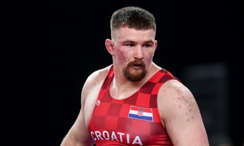 Predsjednikov sin 'pobrisao pod' s protivnikom; pogledajte ova bacanja
