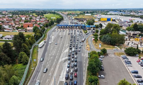 Gust promet prema Jadranu: Prema Lučkom se stvorila kolona od osam kilometara