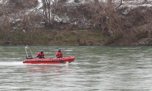 Trojica državljana Egipta nestala u Savi: Zbog jakih struja otežana potraga