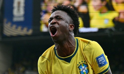 Vinicius se pojavio u javnosti i mnogi ga nisu prepoznali. Novi izgled izazvao lavinu komentara
