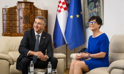 Plenković se sastao s Kos: Nove članice mogu zaraditi ulazak u EU samo zaslugama