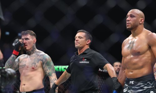 UFC prvak opisao 108 dana noćne more i strah od trajnog sljepila: 'Bilo je stravično'