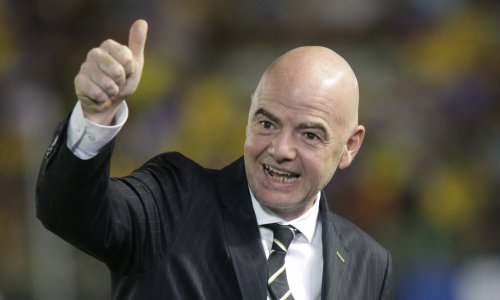 UEFA žestoko napala Infantina: 'FIFA ne može prodati nogomet'