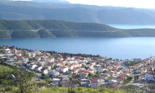 Neum uvodi novu komunalnu naknadu: Turističke agencije zabrinute