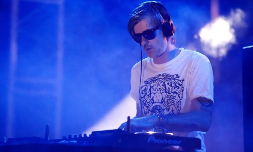 Francuski DJ Kavinsky pronađen mrtav u svom domu u Parizu