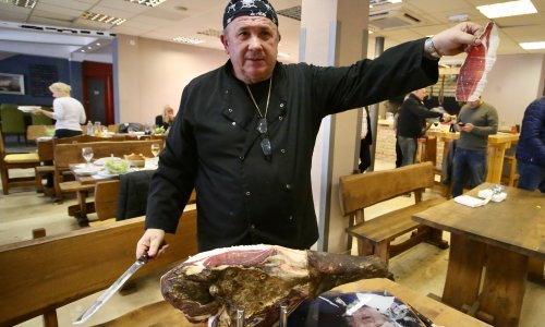 VIDEO Zbog ove snimke iz Kerumove konobe nastala je velika afera: Među uzvanicima bili su i suci