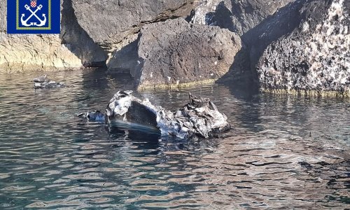 Izgorjela i potonula brodica kod otoka Svetac: Posada se na vrijeme spasila