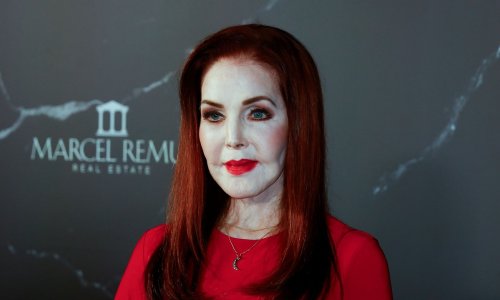 Priscilla Presley u 81. godini plijeni pažnju svojim bezvremenskim stilom