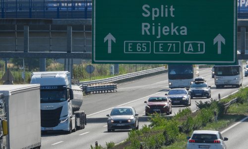 Bugarin kamion na A1 vozio u suprotnom smjeru, skrivio nesreću i nastavio vožnju