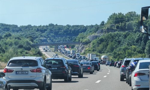 Snimke s A1: Pogledajte neprekidnu kolonu prema moru