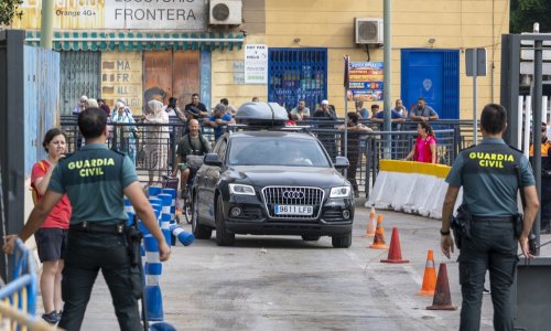 Španjolski ministar tvrdi da je situacija u Ceuti pod kontrolom, no obrušio se na članicu EU-a