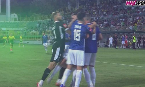 Pogledajte kaos nakon drame u završnici Istra - Lokomotiva: Čaše u terenu, naguravanje