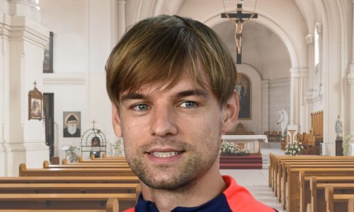 Potpuno drugačiji Borna Sosa: Bivši Vatreni objavio dirljiv video iz londonske crkve