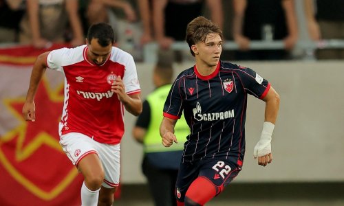 Crvena zvezda u bizarnoj atmosferi izgubila u pretkolu i sve je dalje od Lige prvaka