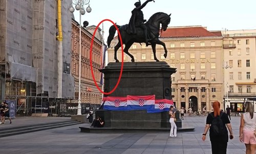 HDZ tvrdio da na Jelačić placu nema hrvatske zastave, demantirala ih vlastita fotografija