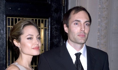 Brat Angeline Jolie javno priznao da je gej i progovorio o traumama iz djetinjstva