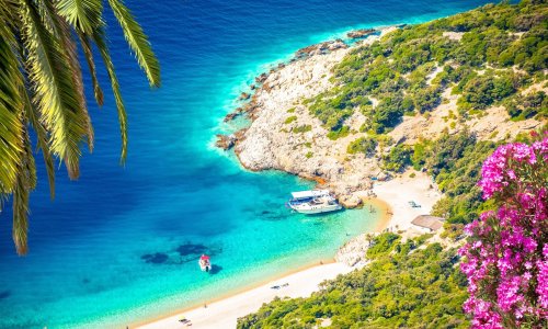 Tirkizno more i bijeli obluci: Jedna je od najljepših plaža u Hrvatskoj, ali do nje nije lako stići
