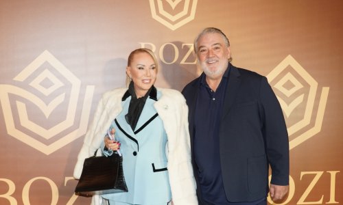 Brendirani ručnici, mramor i čisti luksuz: Lepa Brena iznajmljuje svoju jahtu, evo koliko traži za nju
