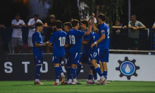 Juniori Dinama svladali Benficu i izborili finale Ramljaka, Hajduk igra za 3. mjesto