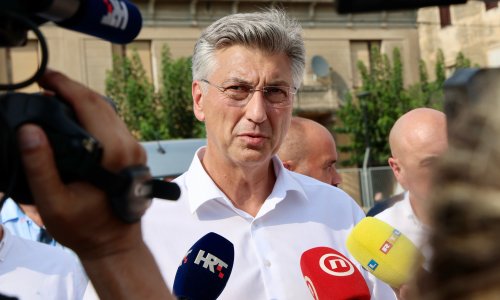 Plenković o Gospiću, sukobu u Sinju i rukovanju s Milanovićem: 'Iskreno, nije me briga'